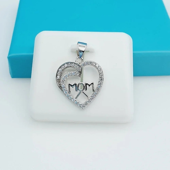 925 Sterling Silver CZ Beautiful Mom Pendant for Women, 1USPAR4089 - Picture 2 of 11